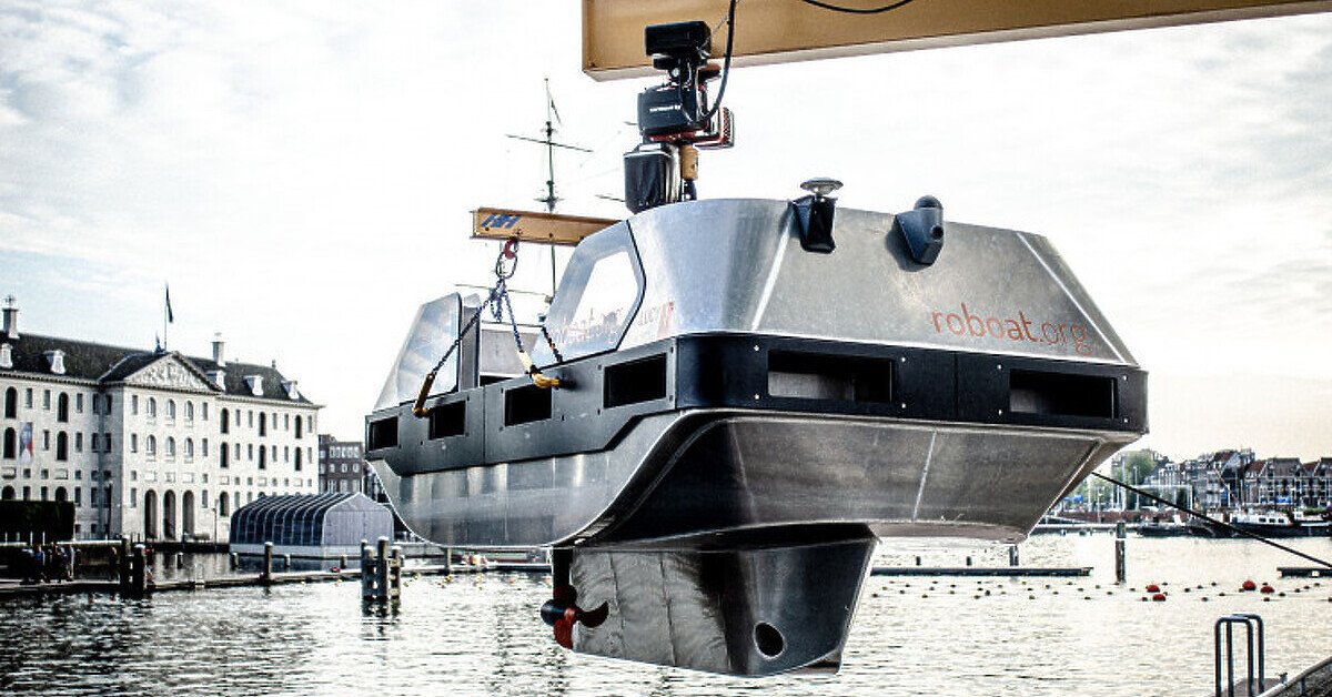 Robotski samoploveći taksi čamci zaplovili kanalima u Amsterdamu