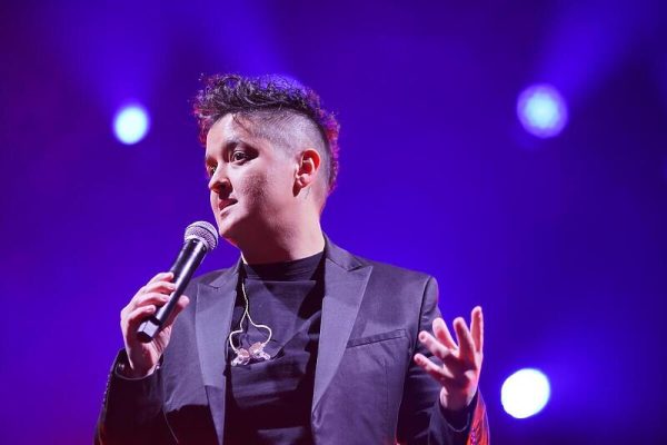 Marija Šerifović dobila prsten na bini: Pjevačica odmah prekinula koncert